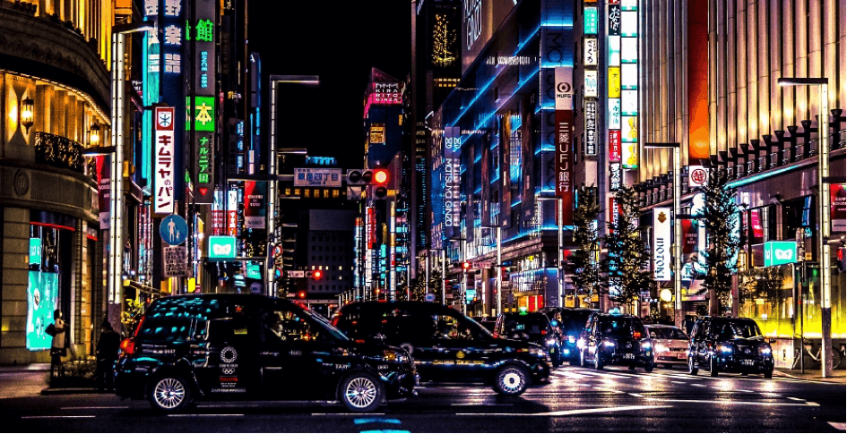 Ginza in de nacht