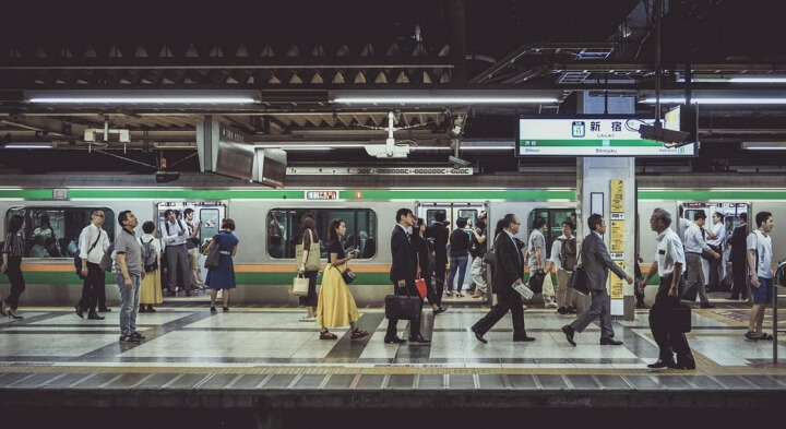 Tokyo-Busy-Station