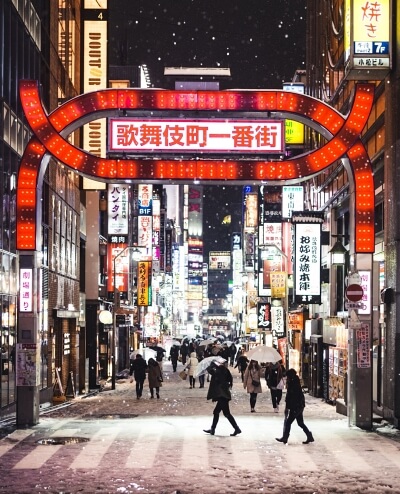 Robot restaurant wat te doen in tokyo Robot restaurant wat te doen in tokyo